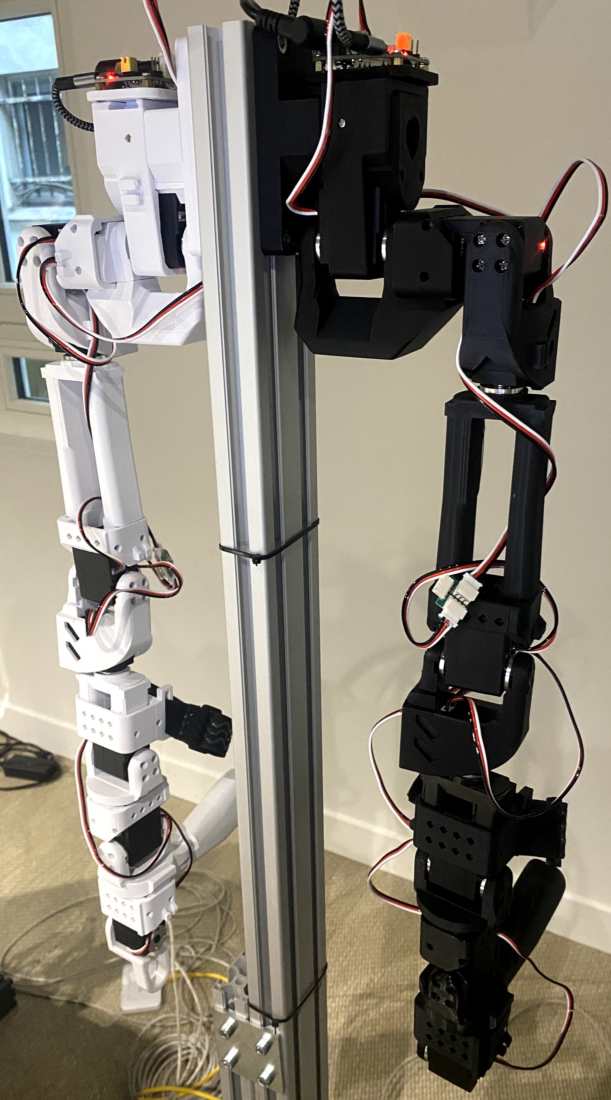 OpenArm Mini leader arm